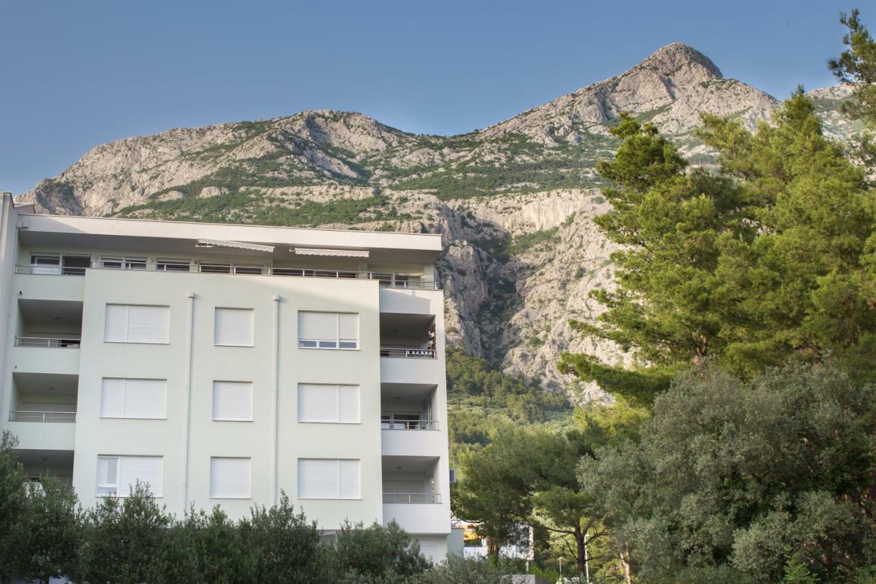 Tone Apartament *